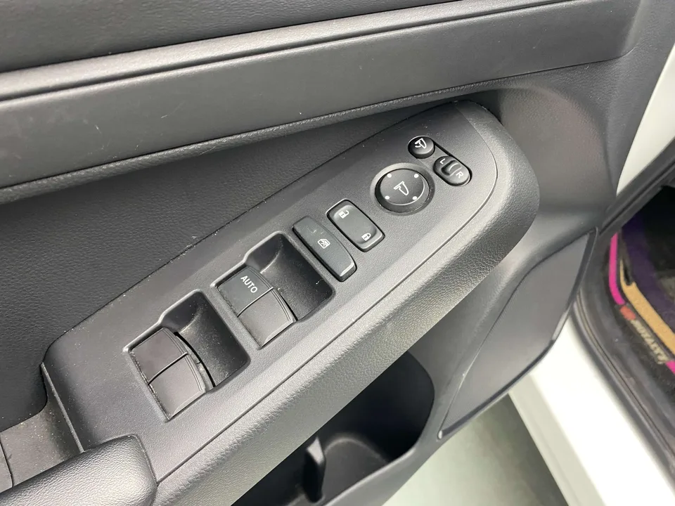 Honda WR-V Honda XR-V 2023 1.5L CVT Hot Edition 2023 — миниатюра 5