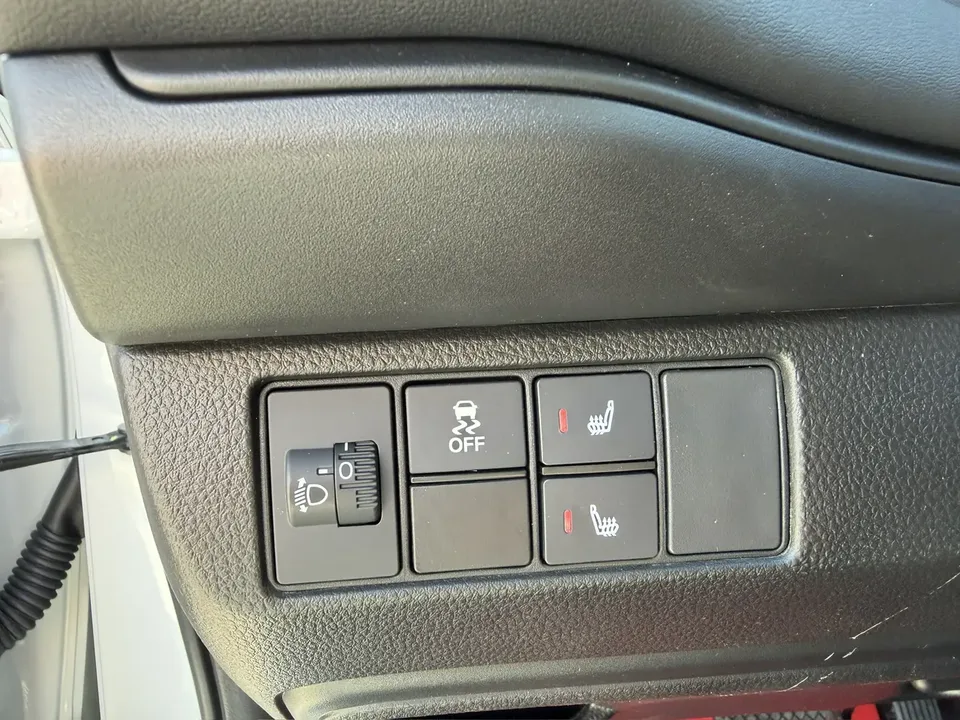 Honda WR-V HondaXR-V 2023 1.5L CVT Hot Edition 2023 — thumbnail 4