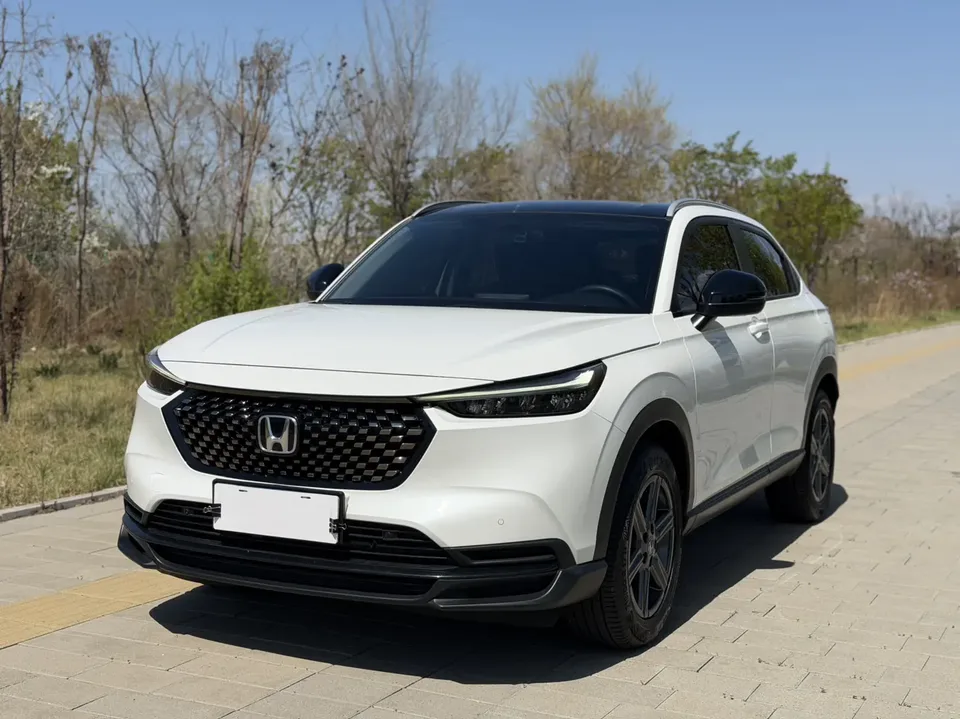 Honda WR-V HondaXR-V 2023 1.5L CVT Hot Edition 2023 — photo 1, buy with delivery to Moscow
