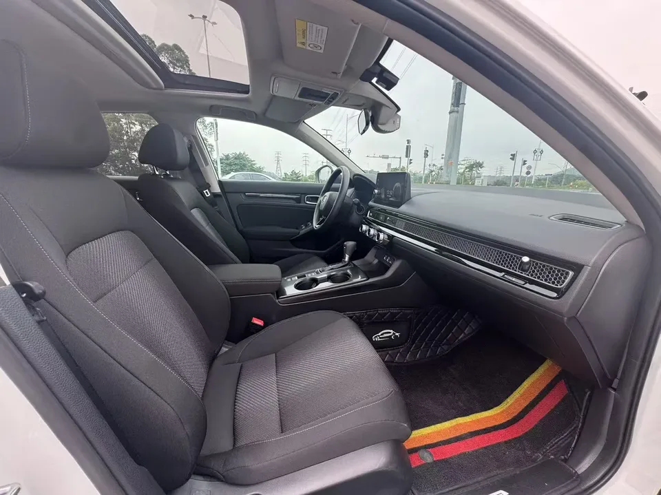 Honda Integra 240TURBO CVT Leading Edition 2024 — миниатюра 3