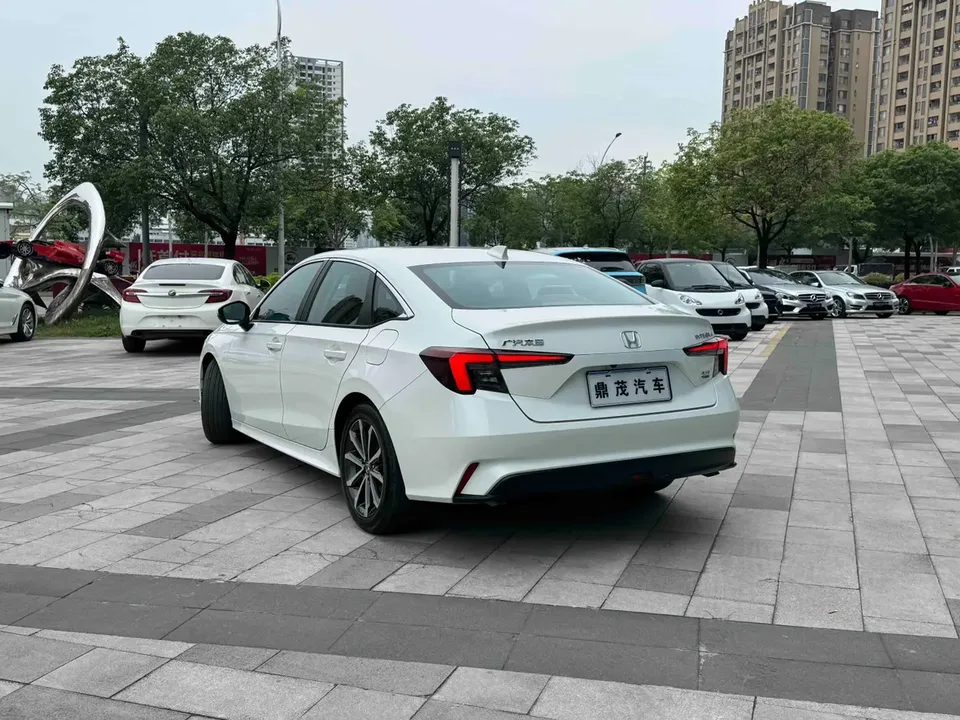 Honda Integra 240TURBO CVT Deluxe Edition 2024 — миниатюра 2