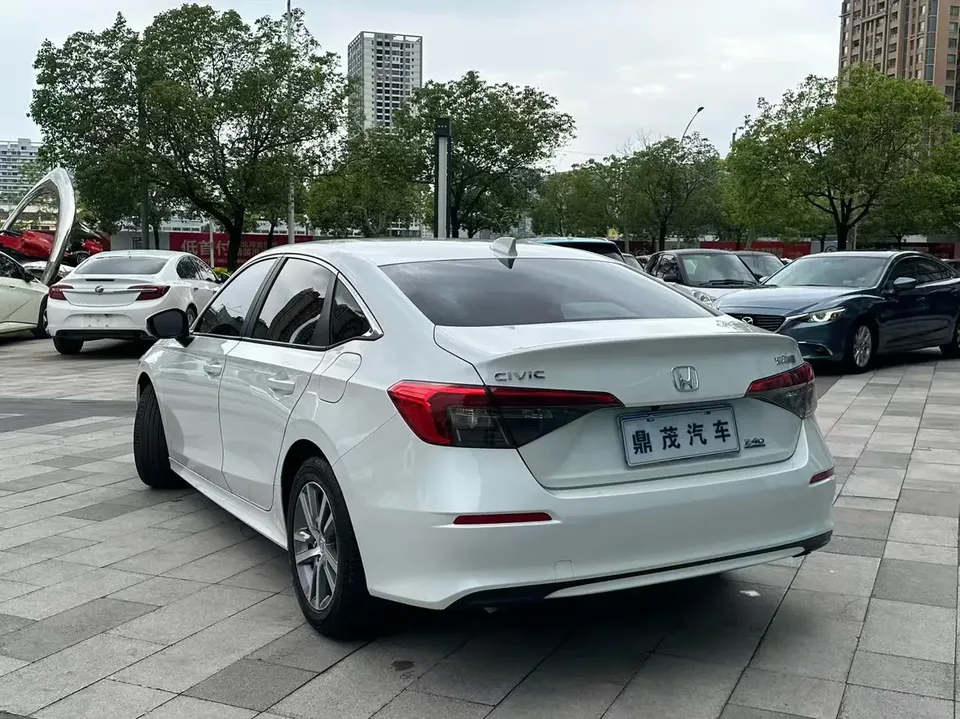 Honda CIVIC Civic 240TURBO CVT Dynamic C-position Customer Special Edition 2023 — миниатюра 2