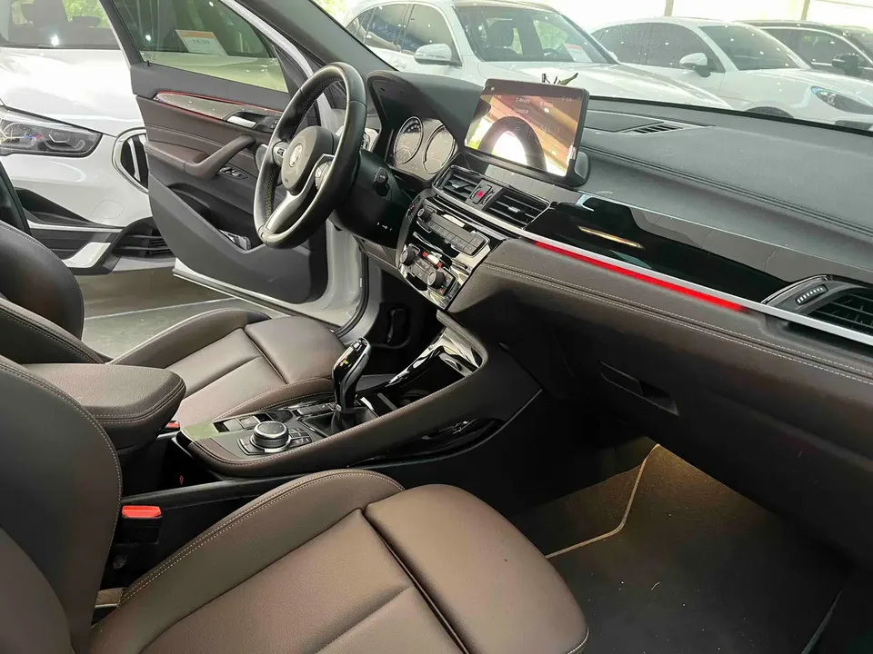 BMW X2 BMW X2 2023 sDrive25i M Off-Road Package 2023 — миниатюра 4