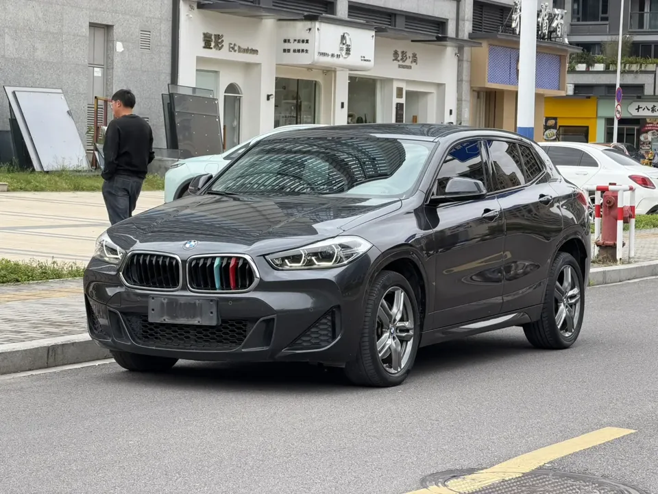 BMW X2 2022