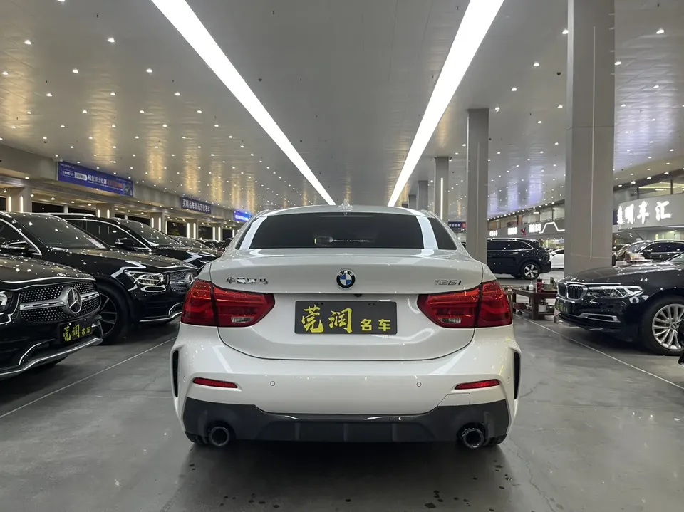 BMW 1 Series facelift 125i M Sport Night Edition 2022 — миниатюра 2