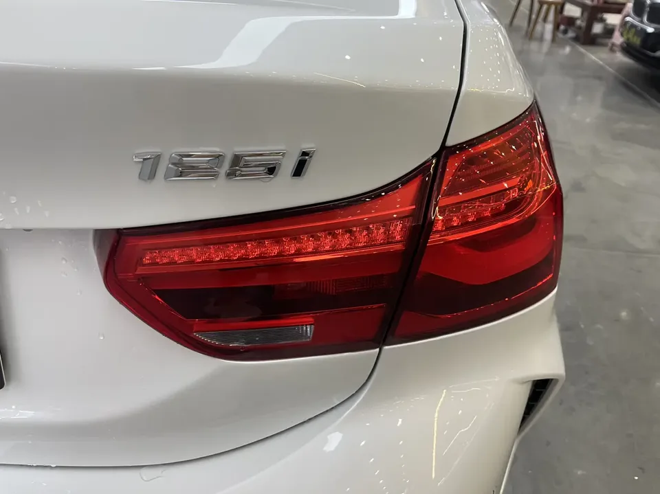 BMW 1 Series facelift 125i M Sport Night Edition 2022 — миниатюра 3