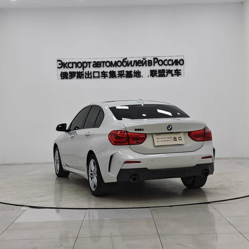 BMW 1 Series facelift 120i M Sport Night Edition 2022 — миниатюра 2