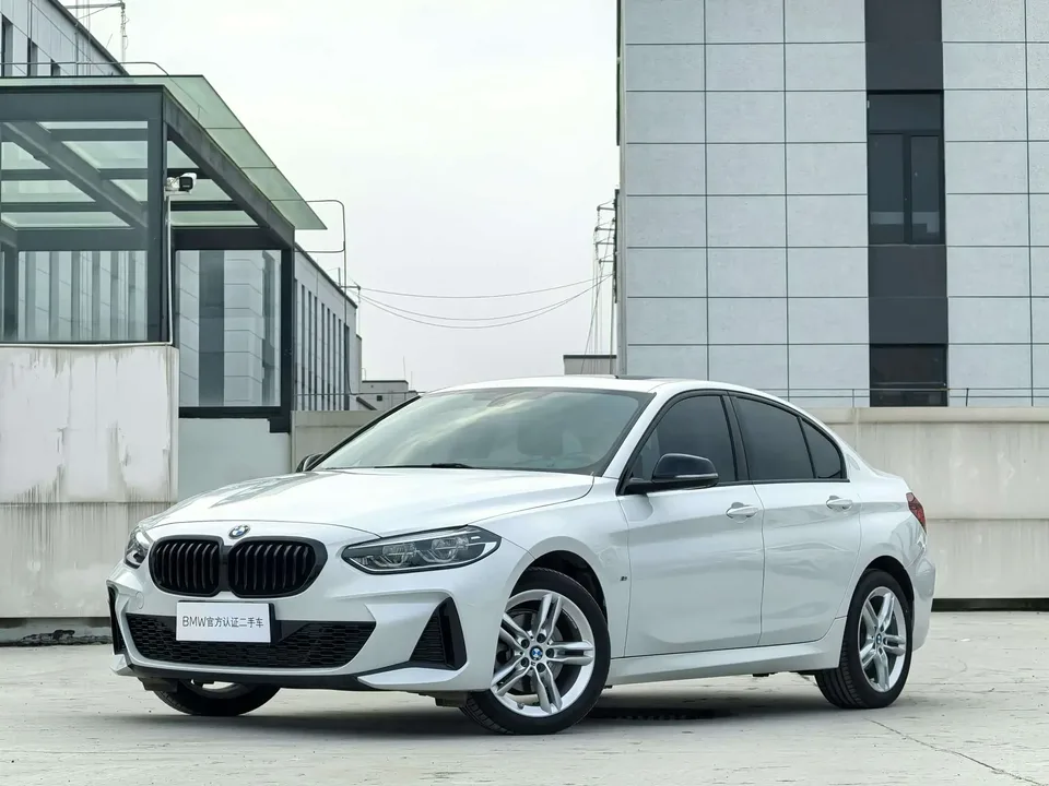 BMW 1 Series 1 Series 2023 BMW 1 Series 2023 120i M Sport Night Edition 2023 — photo 1, buy with delivery to Moscow