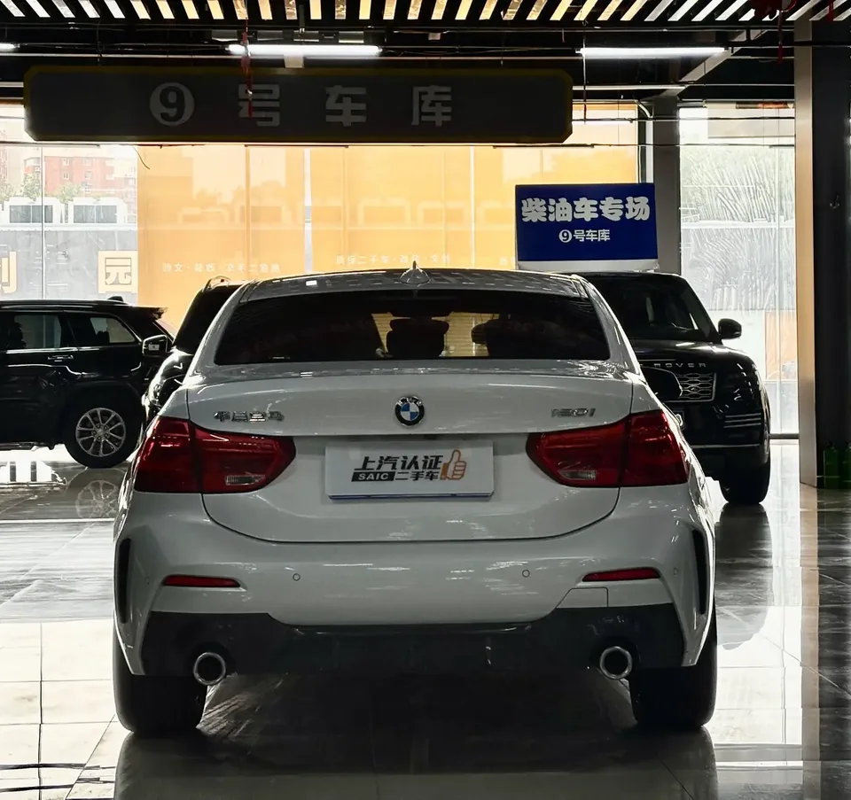 BMW 1 Series 1 Series 2021 facelift 120i M Sport 2022 — thumbnail 2