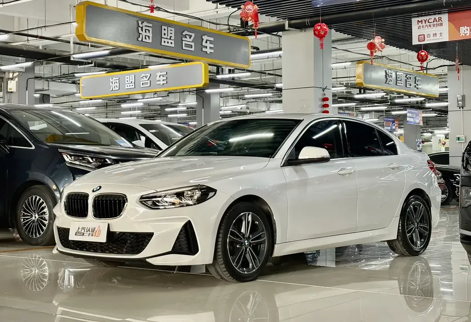 BMW 1 Series 1 Series 2021 facelift 120i M Sport 2022 — photo 1, buy with delivery to Moscow