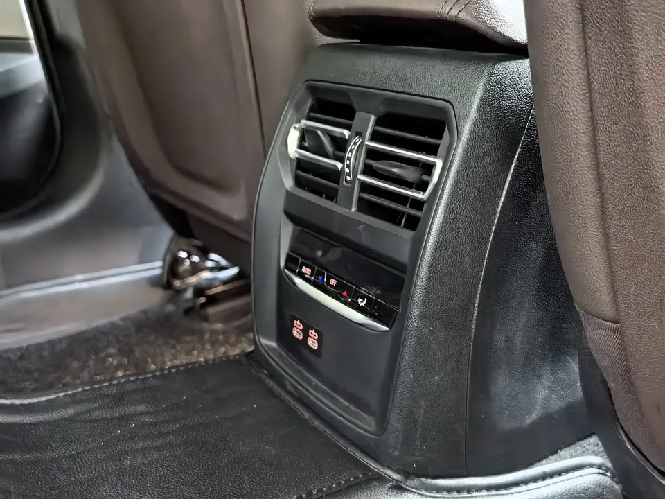 BMW 3 Series BMW 3 Series 2023 320Li M Sport Package 2022 — миниатюра 3