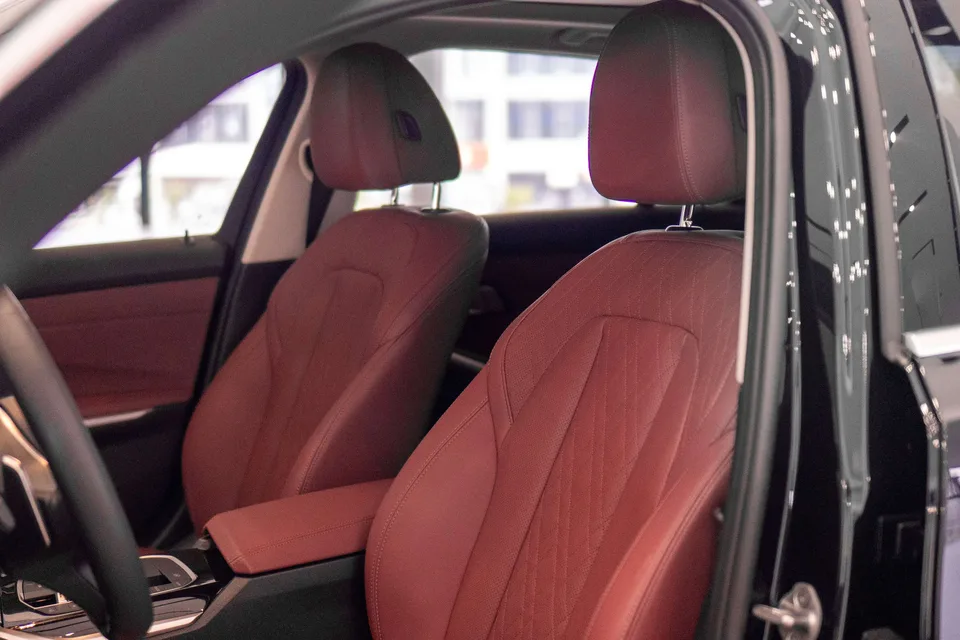 BMW 3 Series BMW 3 Series 2023 320Li M Sport Package 2024 — миниатюра 5