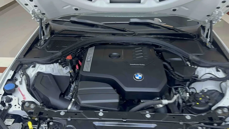 BMW 3 Series BMW 3 Series 2022 320Li M Sport Package 2022 — миниатюра 3