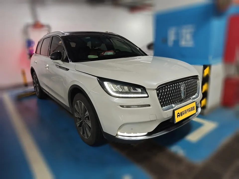 Lincoln Adventurer 2022 Explorer 2.0T 2WD Elegant Edition 2022 — миниатюра 3