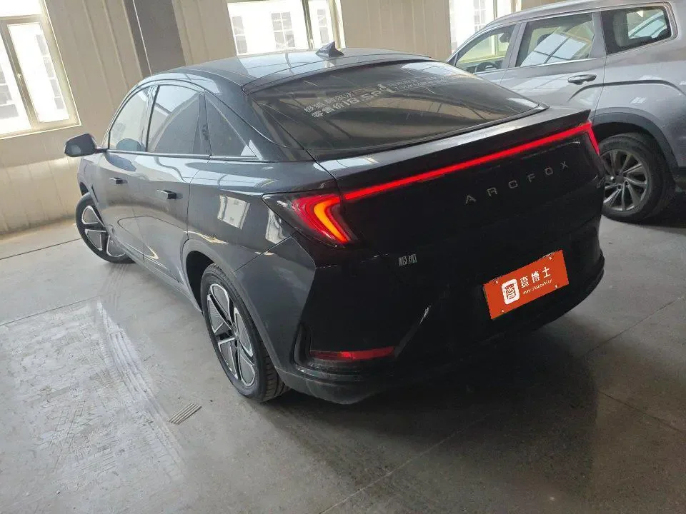 ARCFOX Extreme Fox Alpha S6 735MAX 160kW 2025 — миниатюра 3
