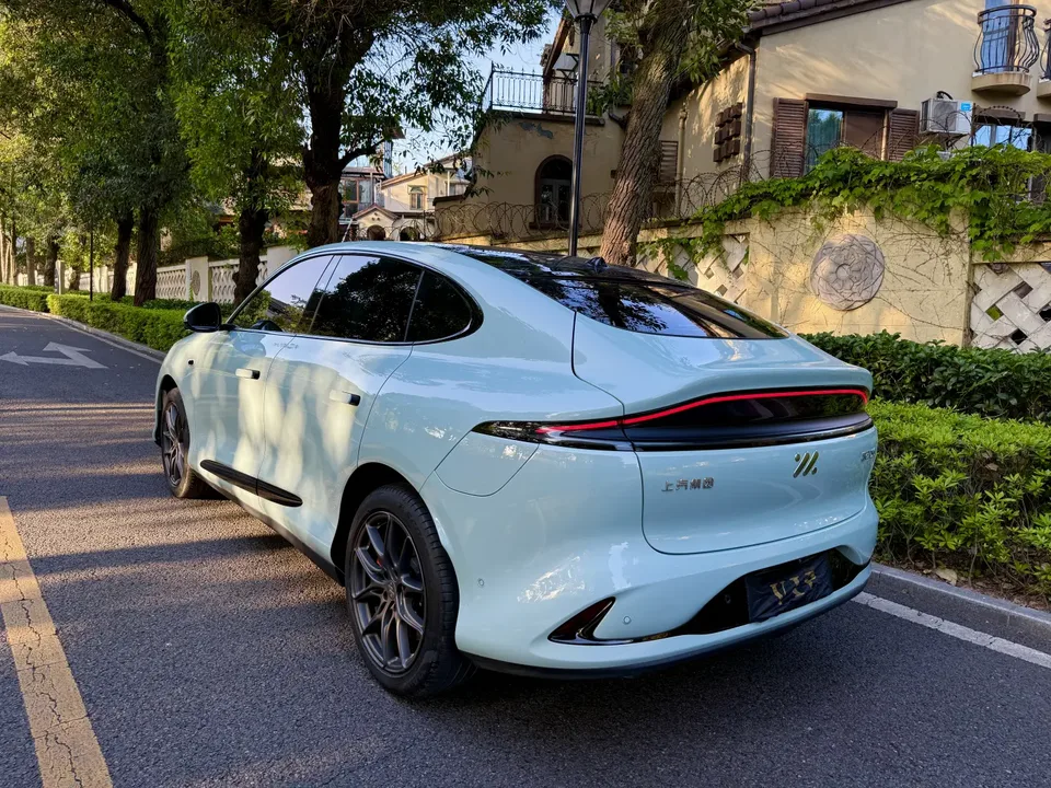 IM Motors LS6 LS6 2023 Max Super Performance Edition 2024 — thumbnail 2