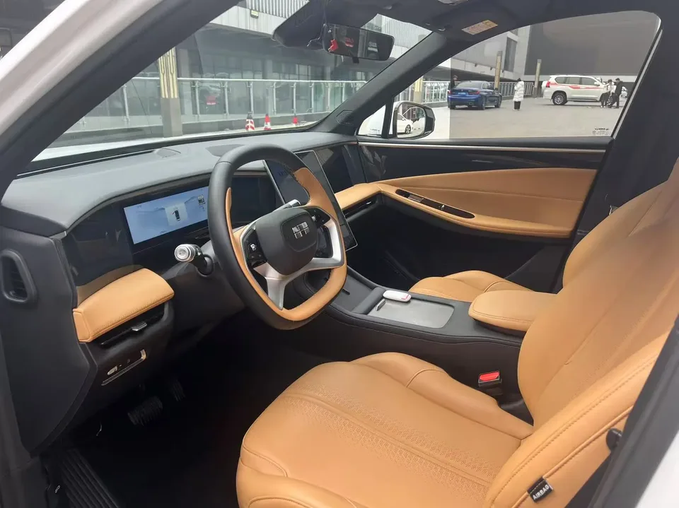 Geely Galaxy L7 1.5T DHT 115km Starship 2023 — миниатюра 5