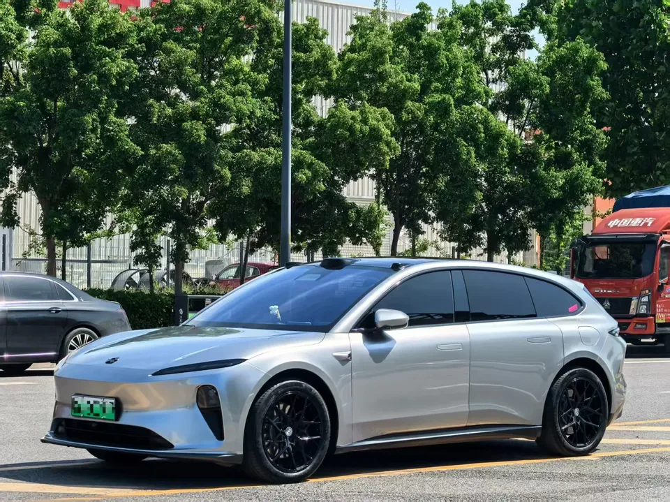 NIO ET5T ET5T 2024 model 75kWh 2025 — photo 1, buy with delivery to Moscow