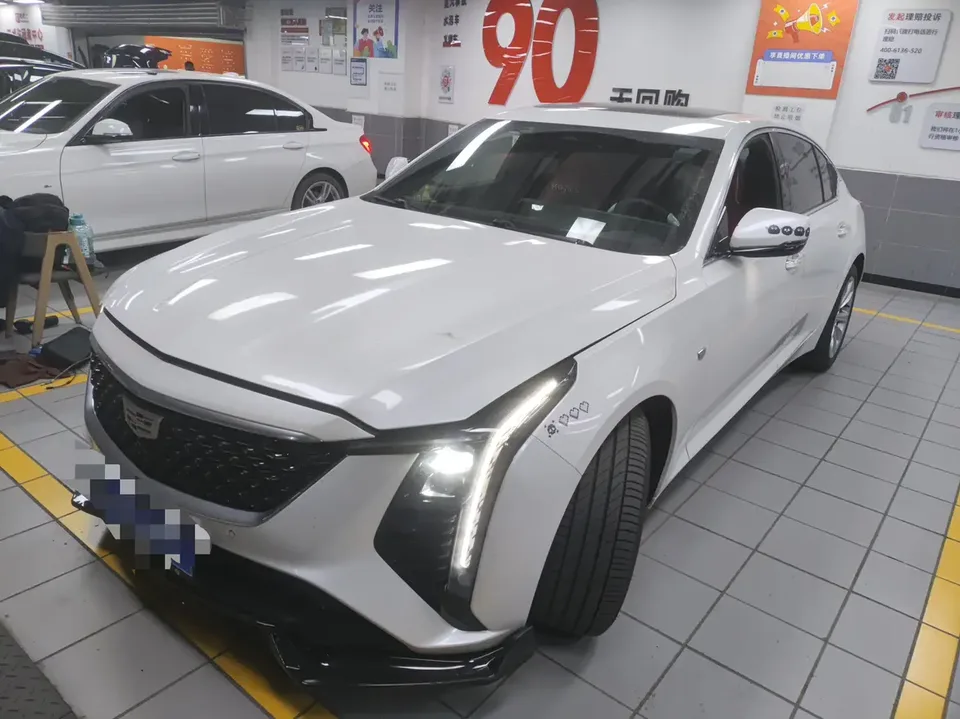 Cadillac CT5 2025