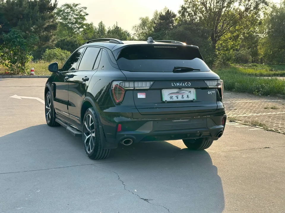 Lynk & Co 01 EM-P Lynk & Co 01 EM-P 2021 1.5TD PHEV Halo 2023 — миниатюра 2