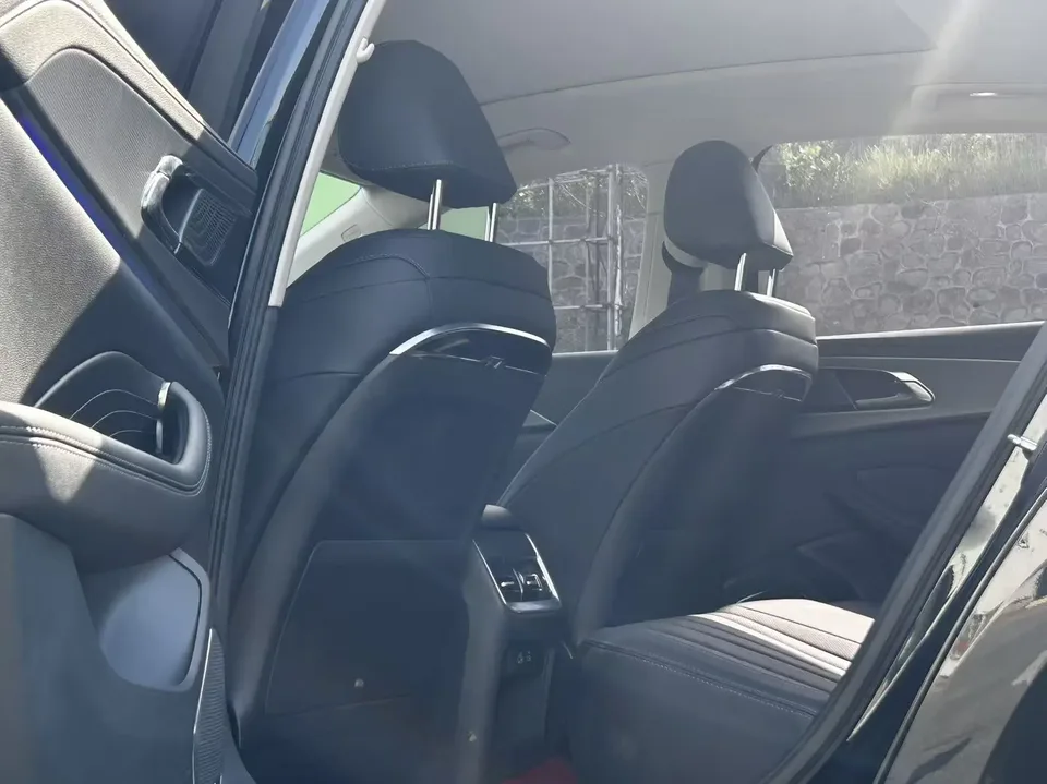 Hongqi H5 Hongqi H5 2024 2.0T Automatic Intelligent Connection Flagship Chang Edition 2024 — миниатюра 3