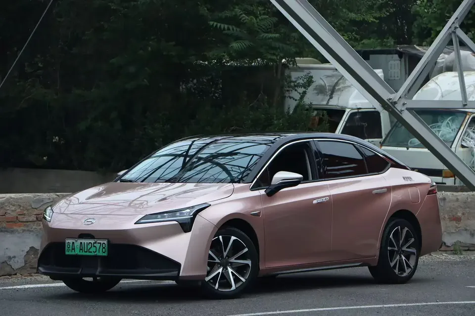 AION S Plus 80 technology version ternary lithium 2022 — миниатюра 3