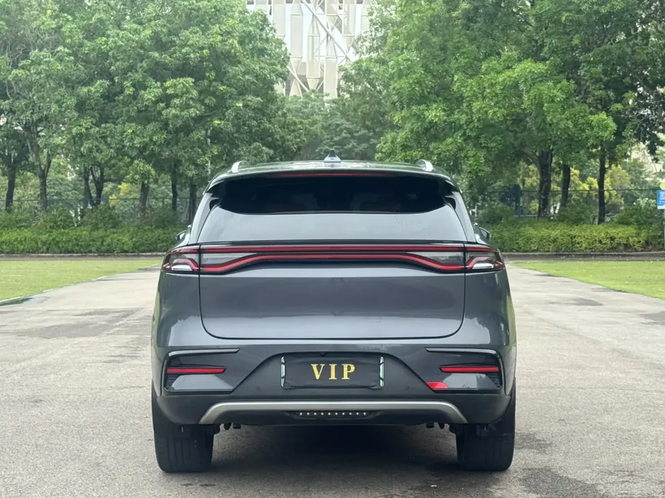 BYD Tang DM Tang DM 2023 DM-i Champion Edition 112KM Premium 2023 — thumbnail 2