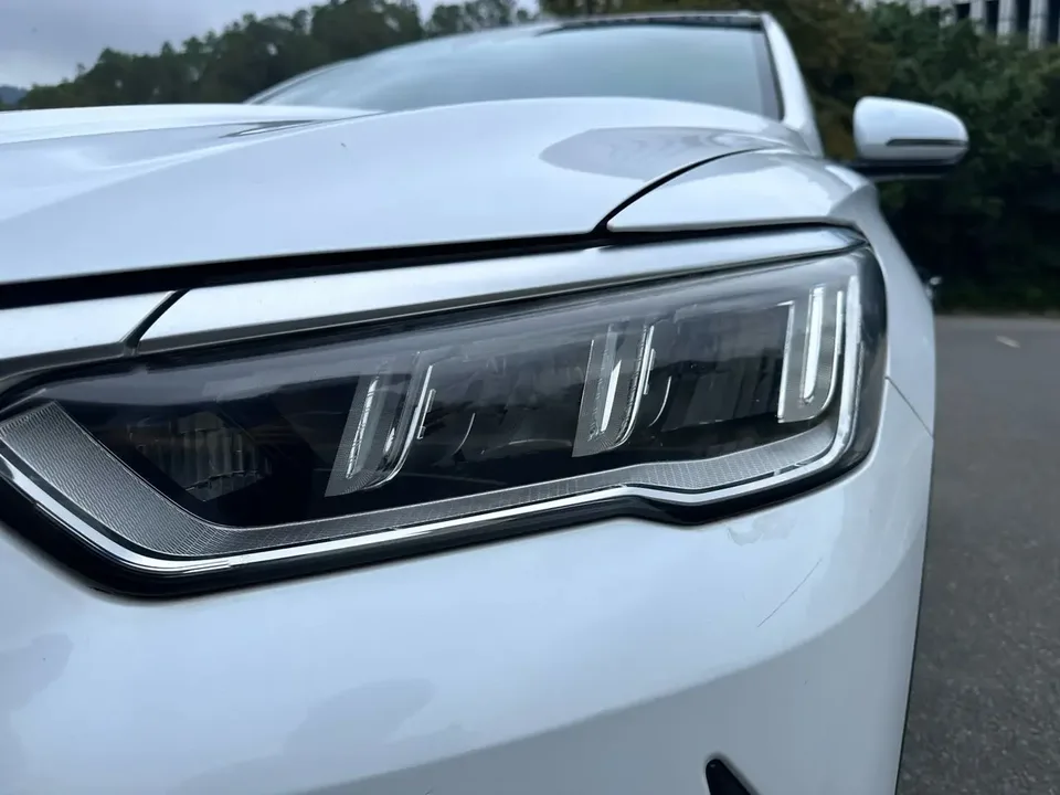 BYD Song Pro DM Song Pro DM 2022 DM-i 110km Flagship 2023 — миниатюра 3