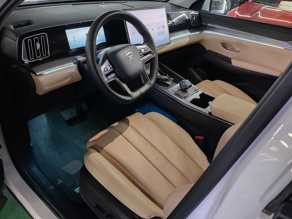 BYD Song Pro DM Song Pro DM 2025 Second Generation DM-i 115KM Excellence Edition 2025 — миниатюра 3