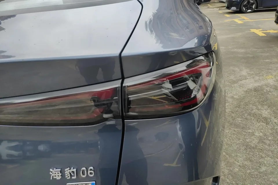 BYD Seal 06DM Intelligent Driving Edition DM-i 80KM Luxury Edition 2025 — миниатюра 2