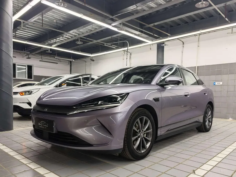 BYD Qin L EV 2025