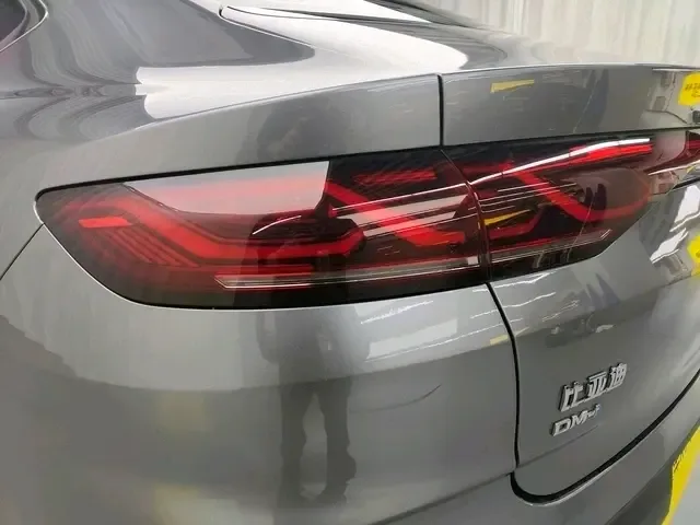 BYD Qin L DM DM-i 120KM Excellence Edition 2024 — миниатюра 4