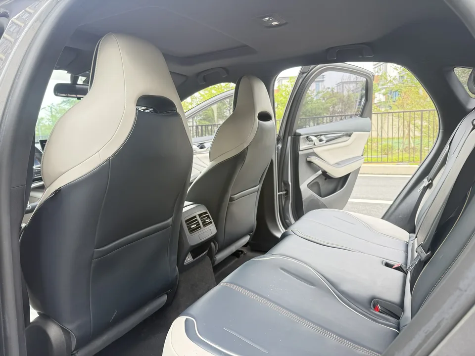 BYD Qin PLUS EV Qin PLUS EV 2021 400KM Luxury Edition 2023 — thumbnail 3