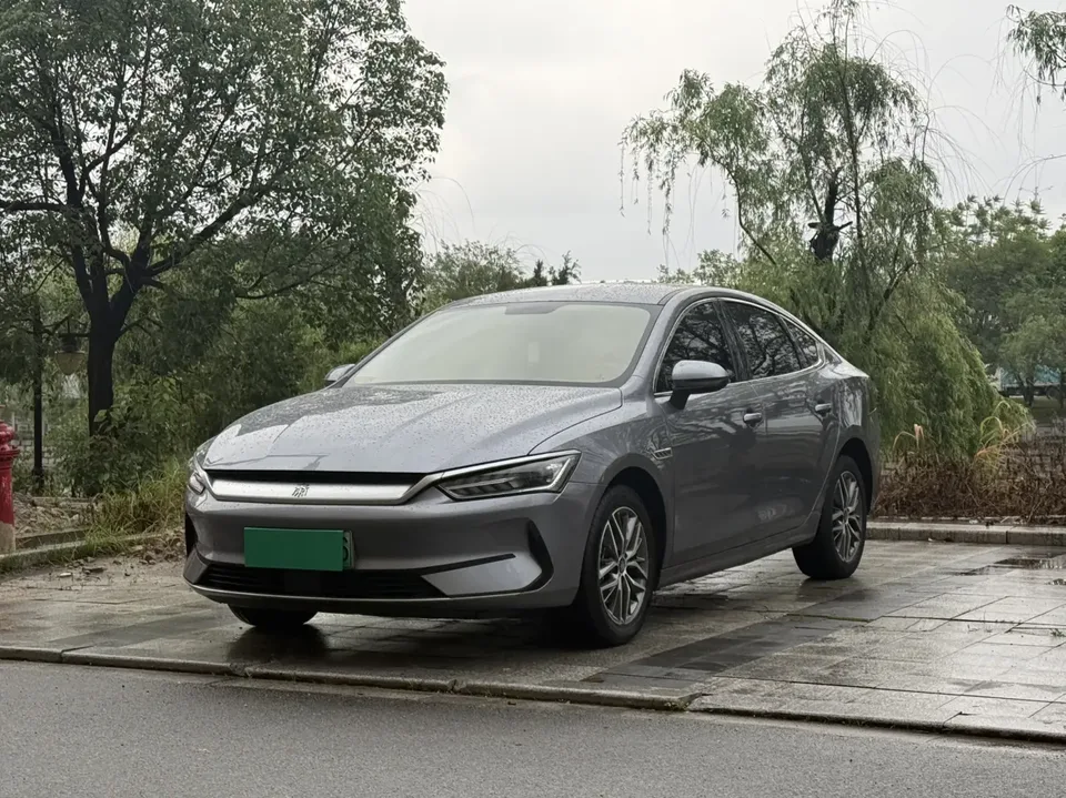 BYD Qin PLUS EV 2024