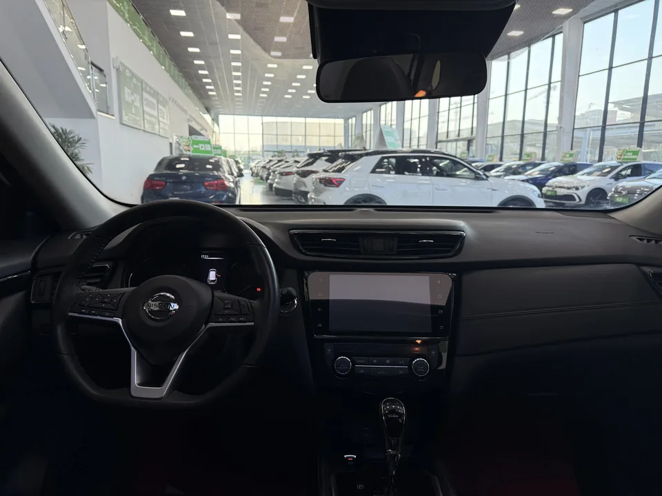 Nissan X-Trail X-Trail 2022 2.0L 2WD Intelligent Comfort Edition 2023 — миниатюра 3