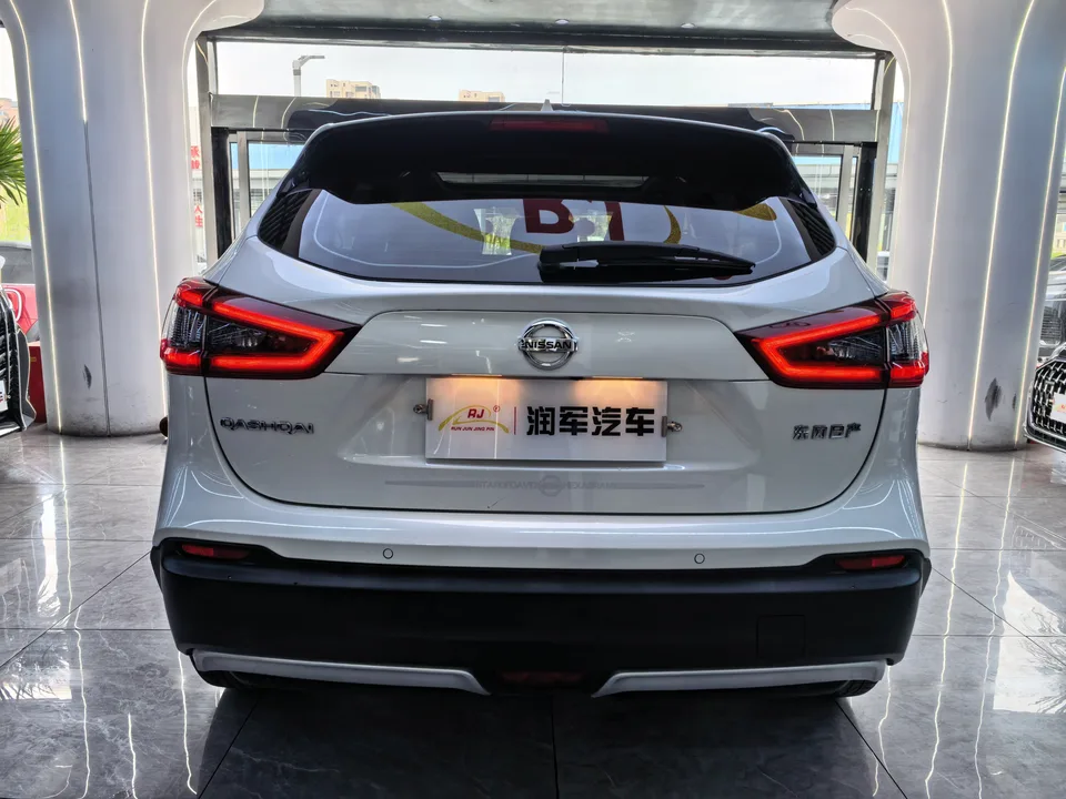 Nissan Qashqai Qashqai 2022 2.0L XV Prem. Deluxe Edition 2023 — миниатюра 2