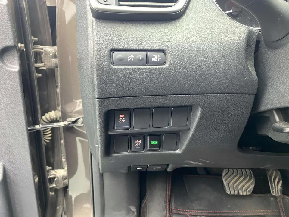 Nissan Qashqai 2.0L CVT XV Prem XiaoNight Edition 2023 — миниатюра 5