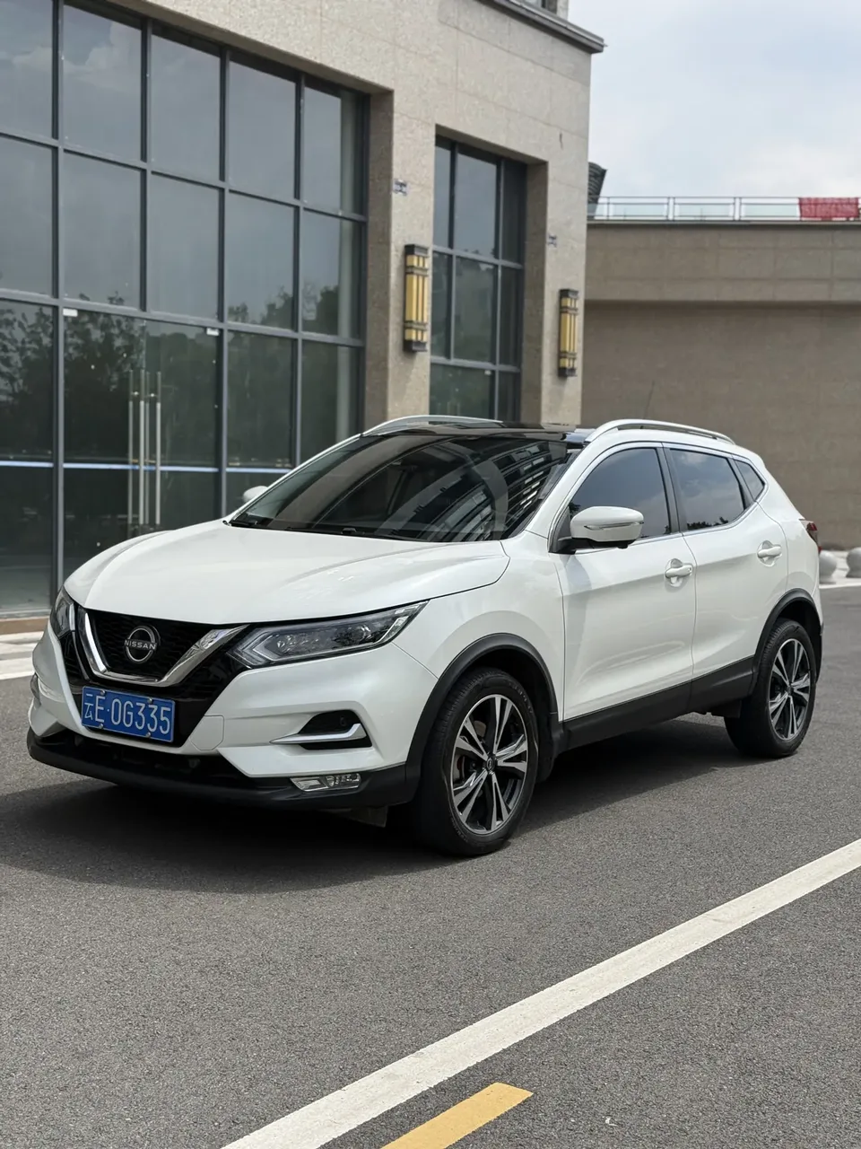 Nissan Qashqai Classic 2.0L Smart Edition 2023 — фото 1, купить с доставкой в Москву