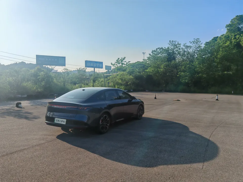 Nissan N7 625 MAX 2025 — миниатюра 2