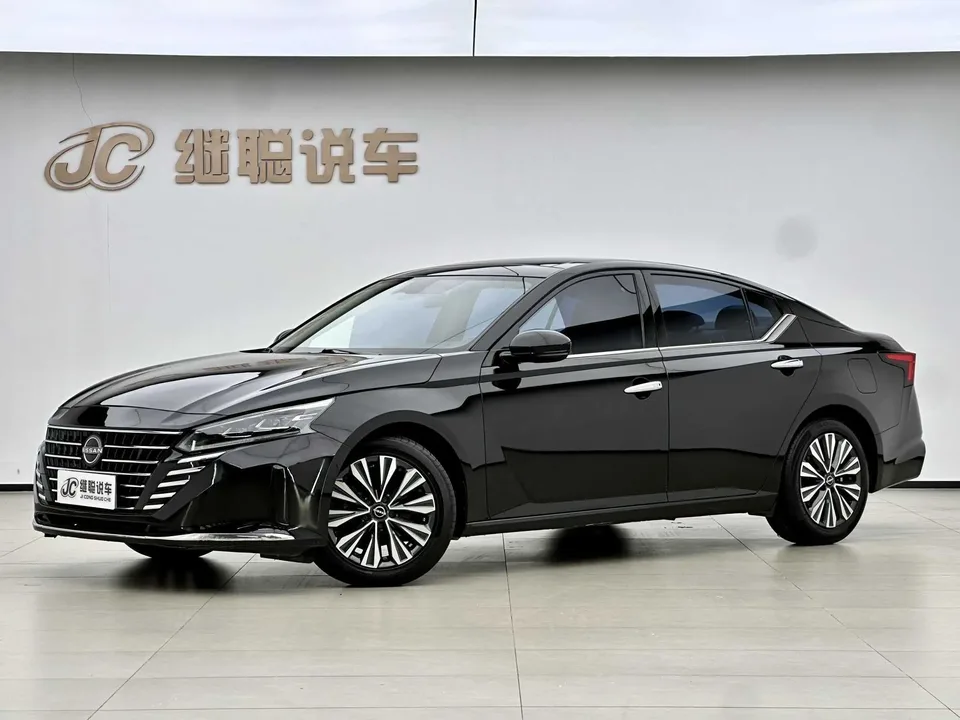 Nissan Altima Teana 2.0L XL-TLS Enjoy Edition 2023 — фото 1, купить с доставкой в Москву