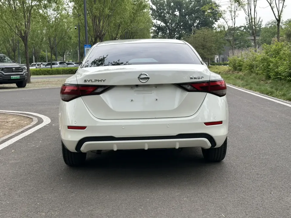 Nissan Sylphy Sylphy 2022 Sylphy 2022 1.6L XL CVT Enjoy Edition 2022 — миниатюра 2