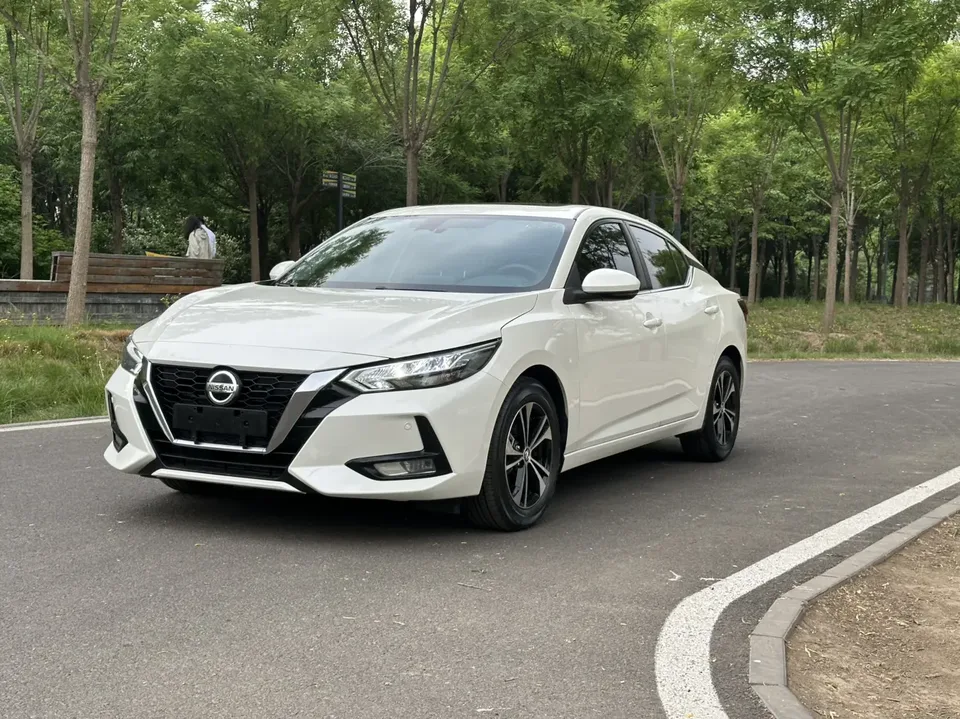 Nissan Sylphy Sylphy 2022 Sylphy 2022 1.6L XL CVT Enjoy Edition 2022 — фото 1, купить с доставкой в Москву