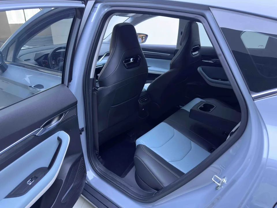 Geely Emgrand S 1.4T CVT Crossover Player Edition 2022 — миниатюра 5