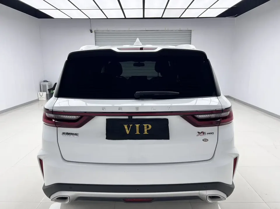 Geely Vision X6 Vision X6 2021 PRO 1.4T Automatic Premium Edition 2022 — thumbnail 2