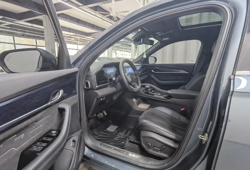 Geely Monjaro 1.5T Thor HiF Hybrid Edition Super Fast 2023 — миниатюра 5