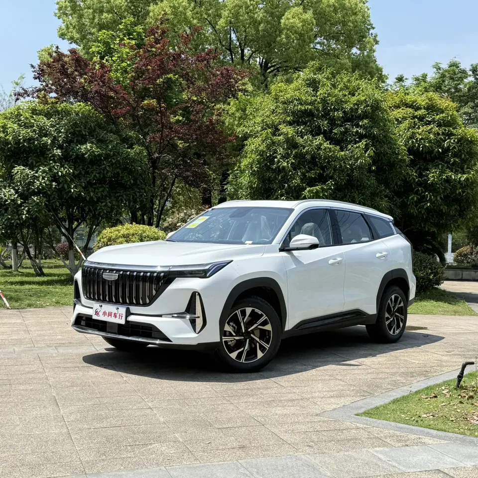 Geely Atlas L fourth generation 1.5TD DCT starts 2026 — фото 1, купить с доставкой в Москву