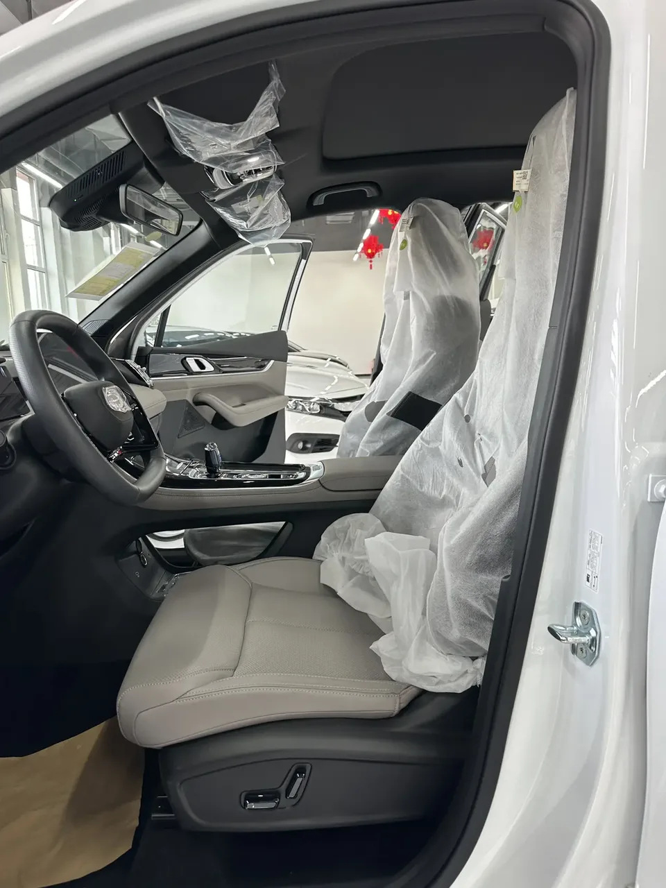 Geely Atlas L fourth generation 1.5TD DCT starts 2026 — миниатюра 3