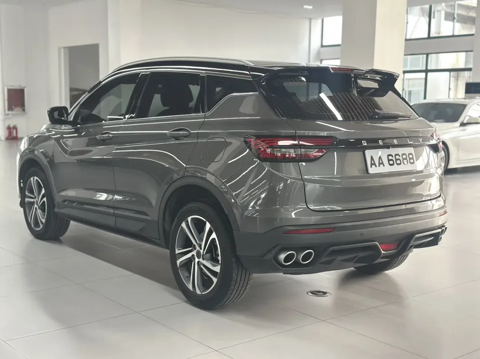 Geely Coolray SX11 240T DCT Diamond Edition 2022 — миниатюра 5