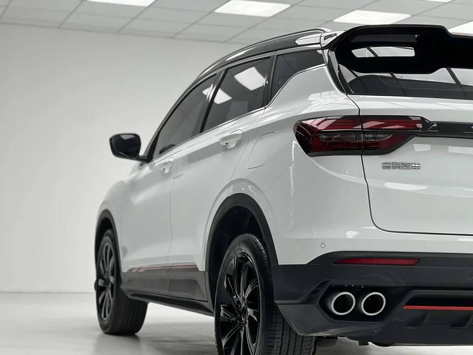 Geely Coolray SX11 Binyue 2021 240T DCT Diamond Edition 2022 — thumbnail 3