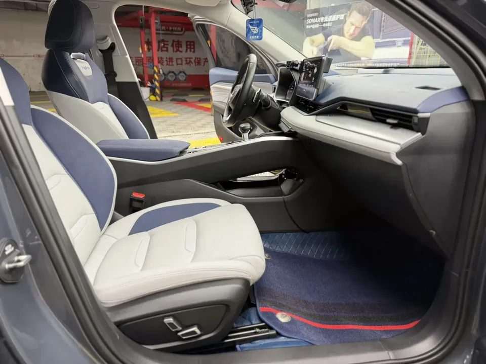 Geely Xing Rui 2.0T premium model 2022 — миниатюра 4